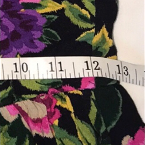 ⭐️3 for $29 Twenty-one Mini Sun Dress⭐️ - Picture 9 of 11